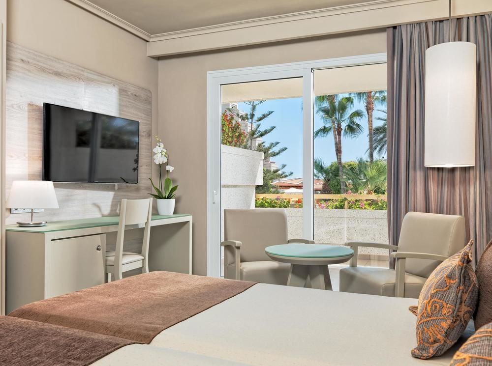 Spring Arona Gran Hotel - Adults Only Лос-Крістіанос Екстер'єр фото